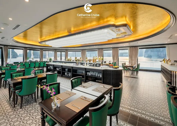 Botel Catherine Cruise 5*