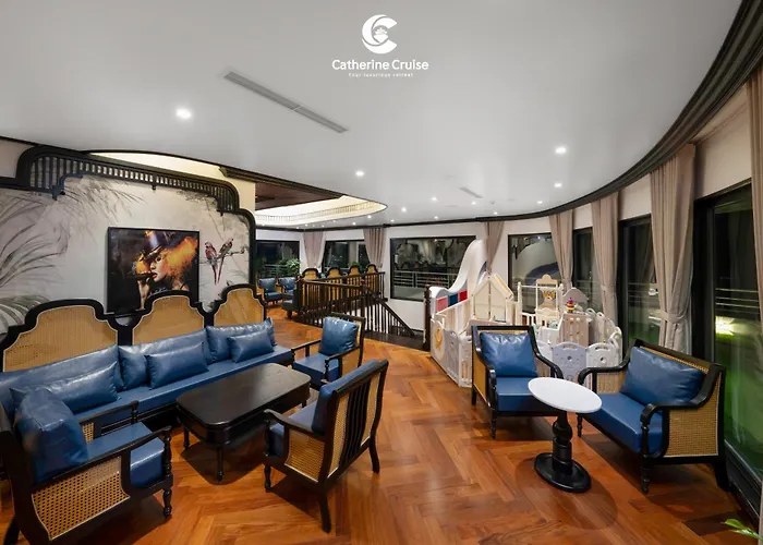 Botel Catherine Cruise 5*