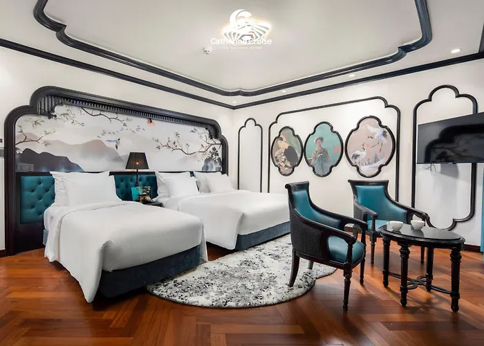 Botel Catherine Cruise 5*