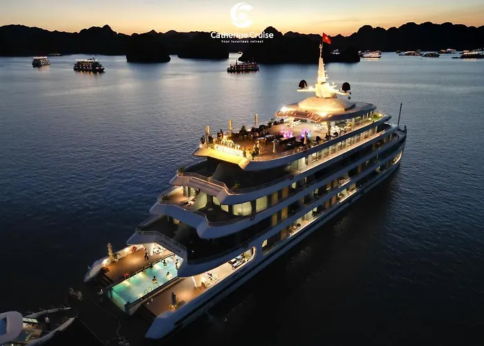 Botel Catherine Cruise 5*