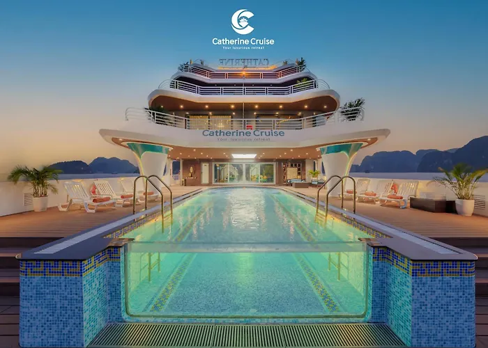 Catherine Cruise 5*